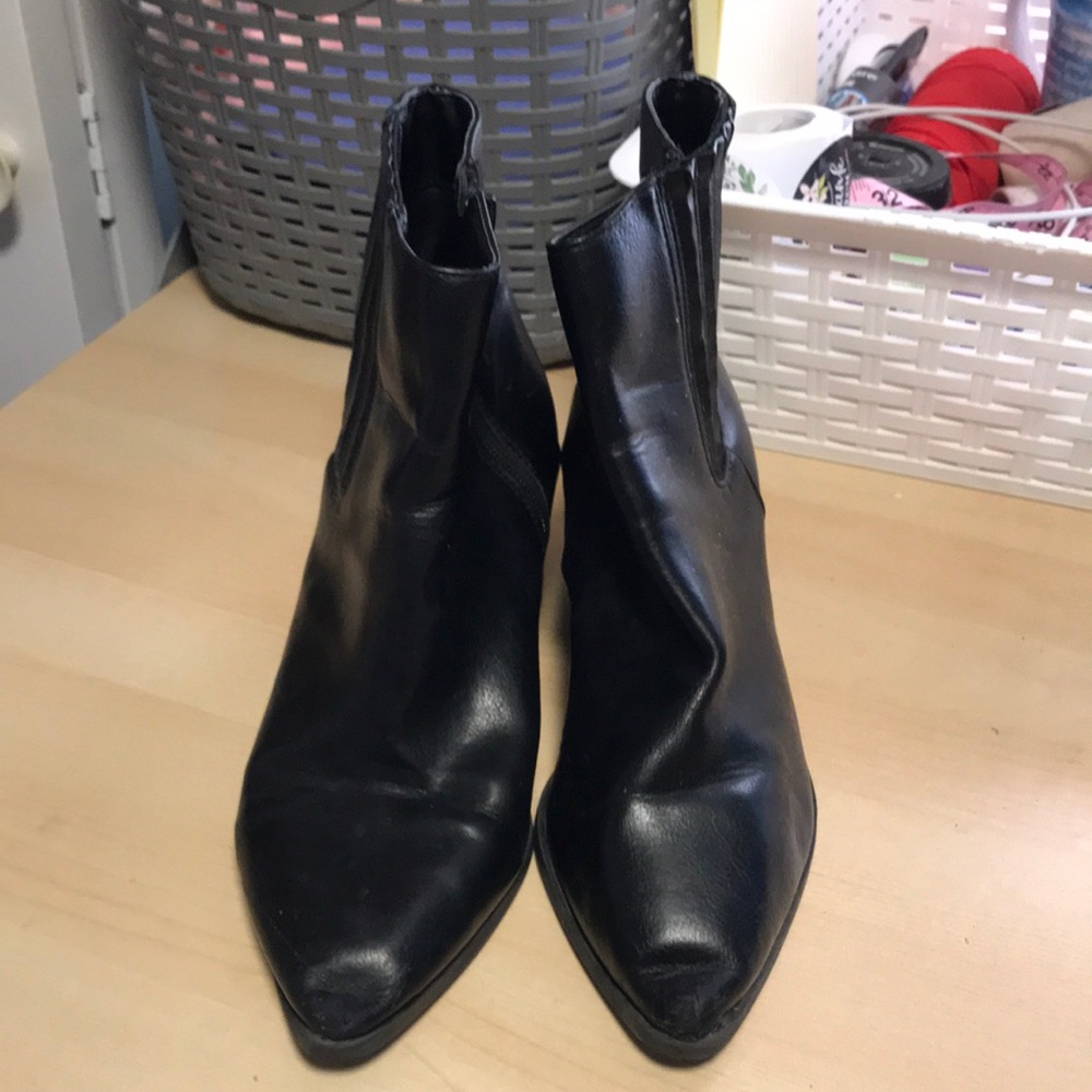 Elegant Black Ankle Booties